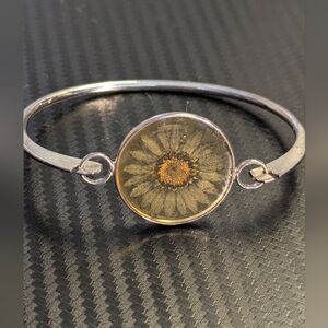 Preserved Flower Bracelet